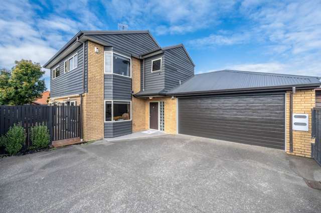 Modern Family home in Greenlane