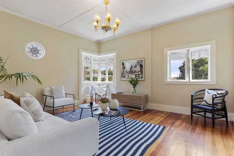 24 Shoal Bay Road Devonport_5