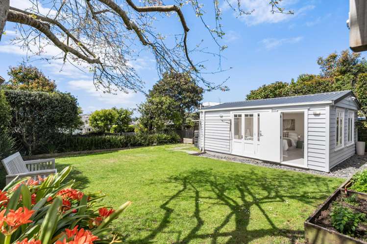 88 Lloyd Avenue Mount Albert_8