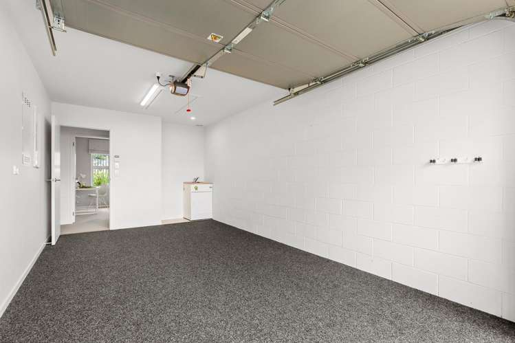 29 Fairwater Road Warkworth_16