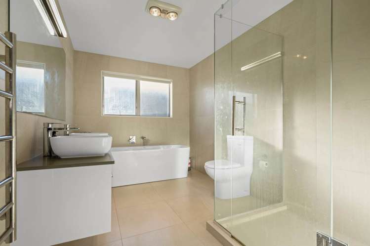 10 Tinaku Road Flat Bush_26