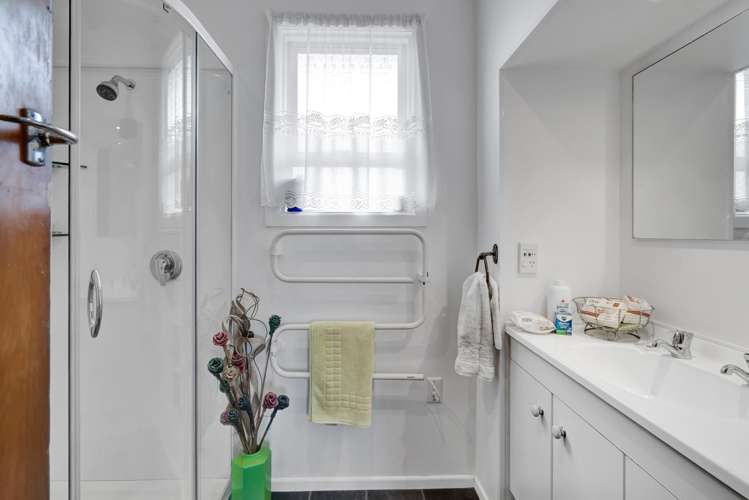 6 Kingsford Street Bell Block_12