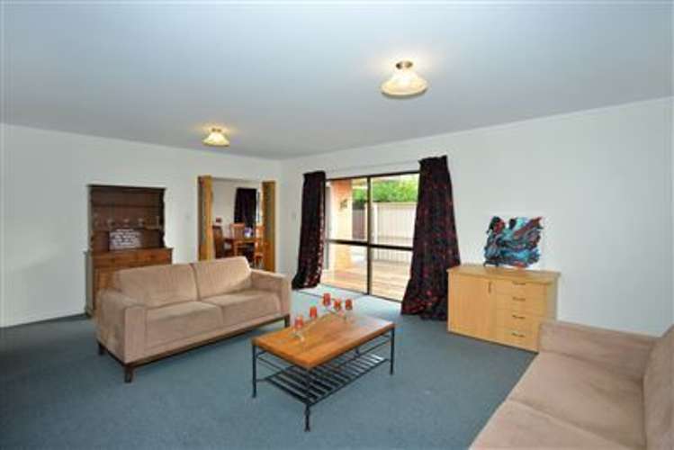 2 Pony Lane Spreydon_5