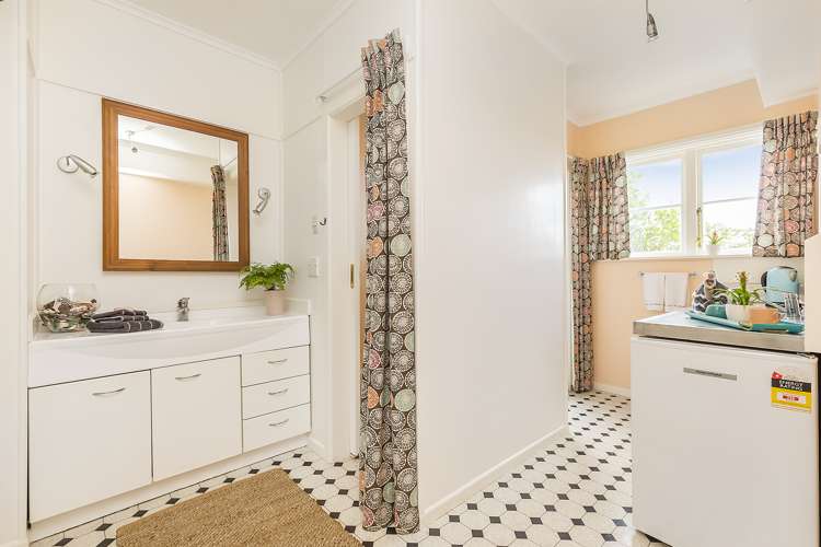 43 Nevay Road Miramar_14