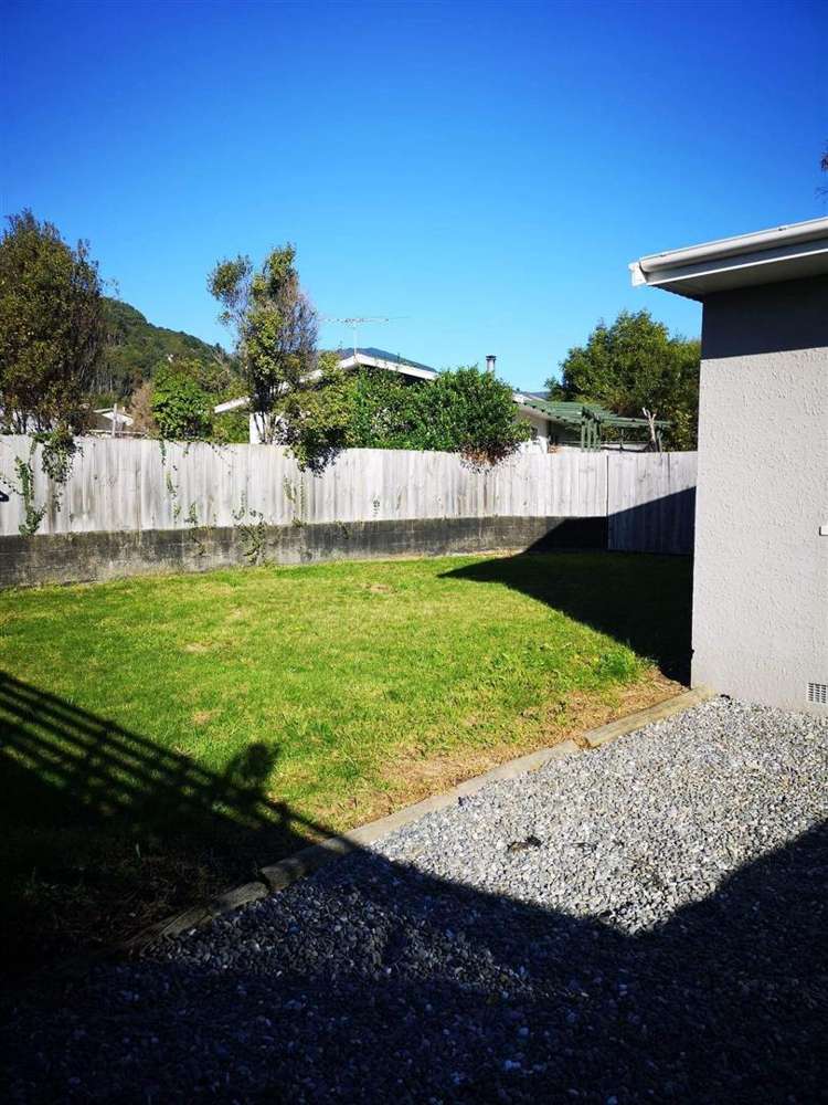 2/125 Tipahi Street Nelson South_8