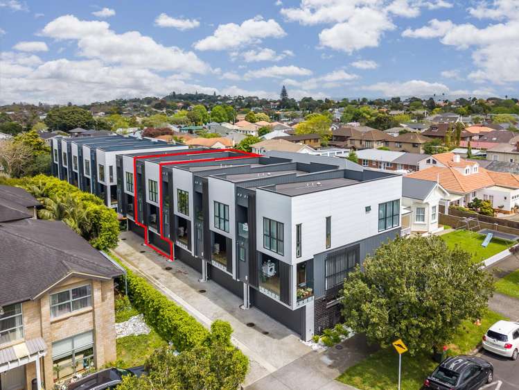 4/12 King Edward Avenue Epsom_6