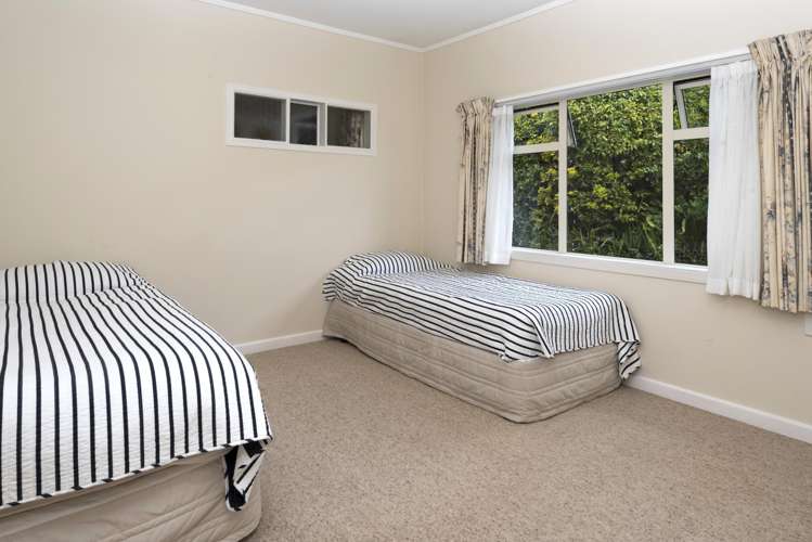 72 Pah Road Cockle Bay_17