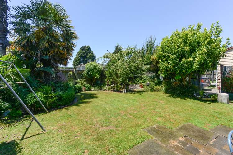 321 Tui Place Camberley_17