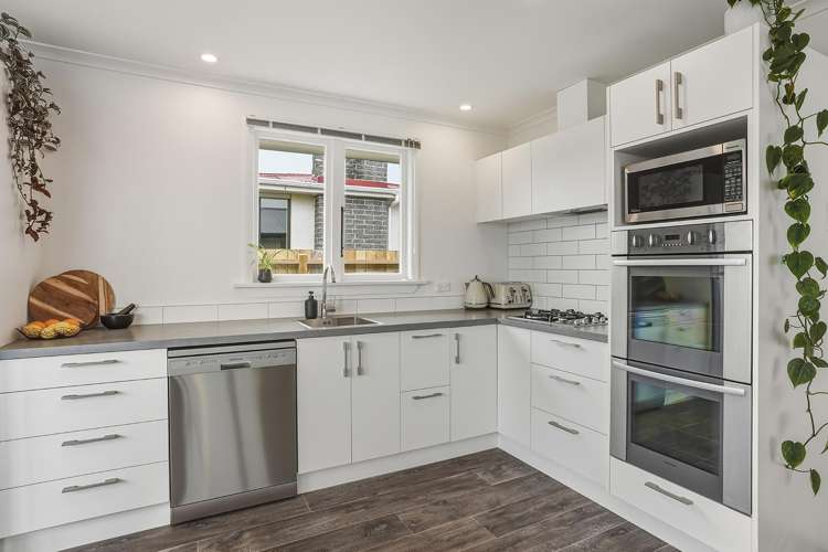 32 Shaw Street Mosgiel_3