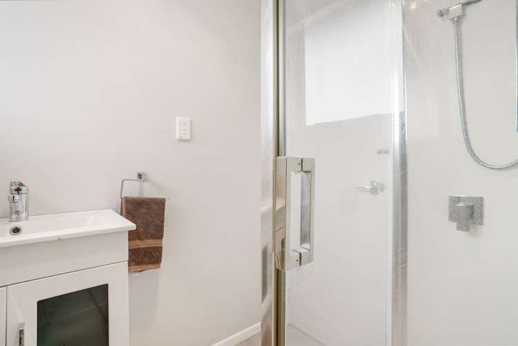 14 Garth Place Manurewa_5