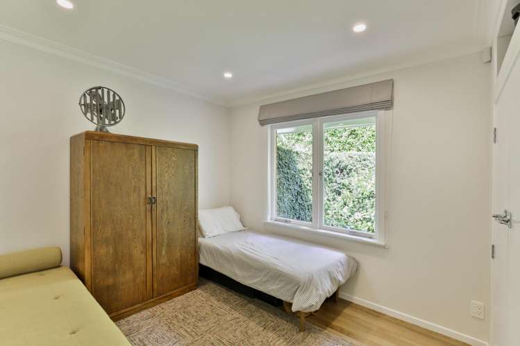 2/12 Bella Vista Road_4