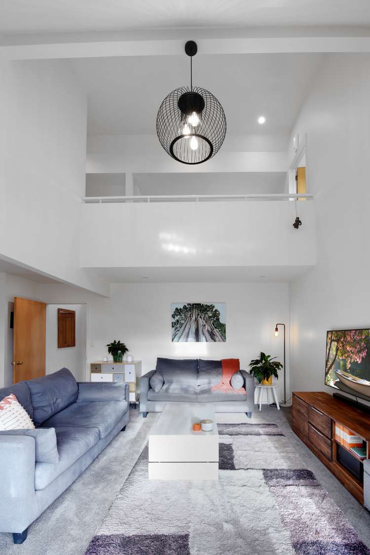 2/19 Waitikiri Drive Parklands_8