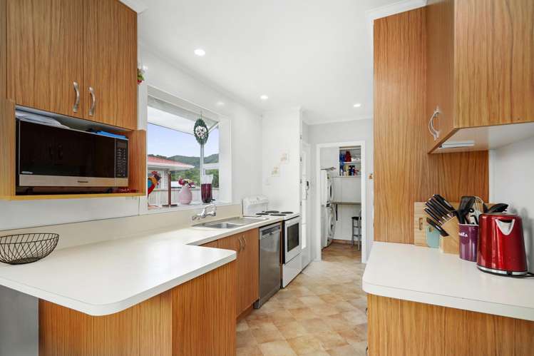 27 Momona Street Wainuiomata_6