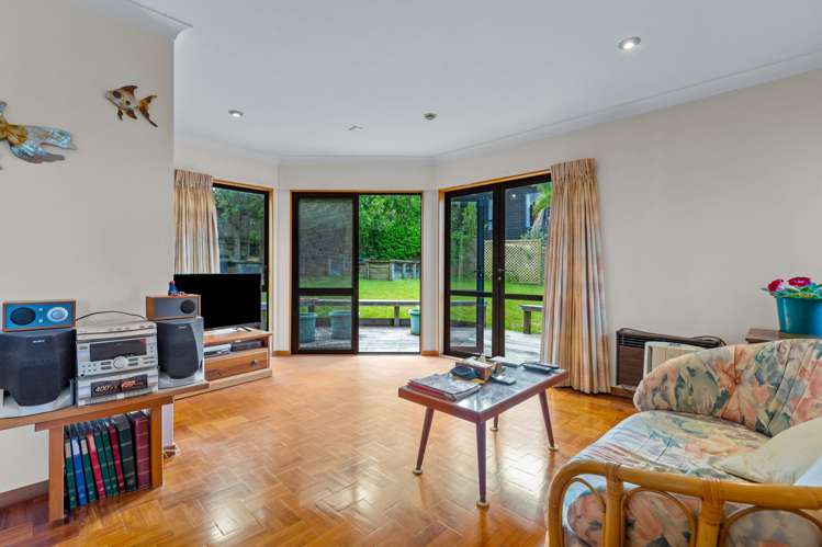 1/62 Beach Road Castor Bay_7