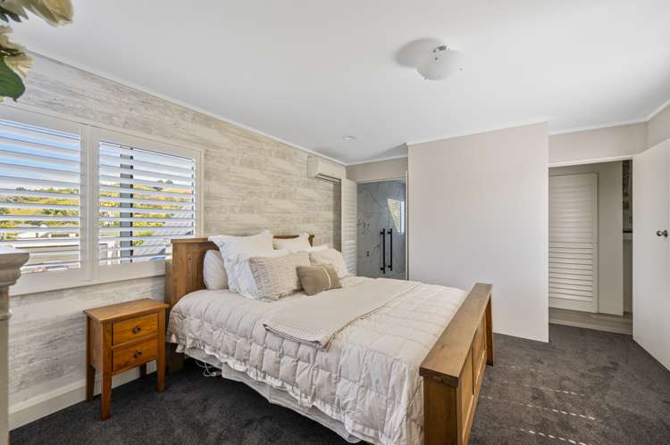 37 Kent Terrace Taradale_11