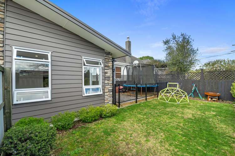 236 Ranolf Street Glenholme_10