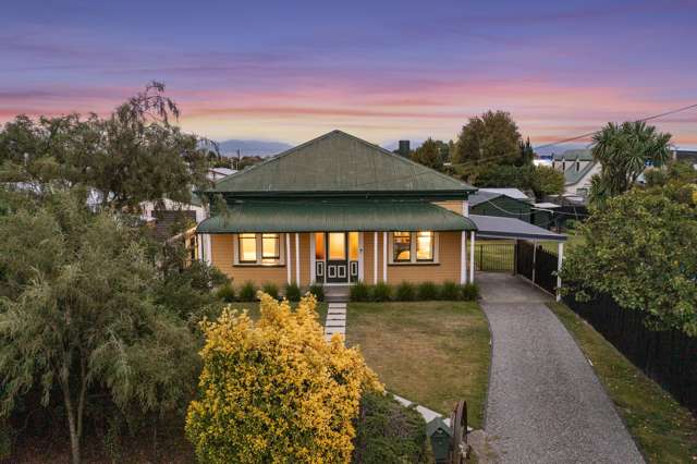 Timeless Villa on a Generous Section