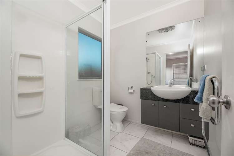 53 Espalier Drive Henderson_8