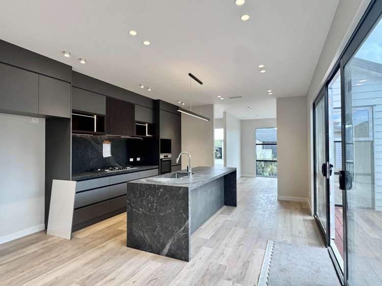 31 Tukutata Crescent Milldale_3