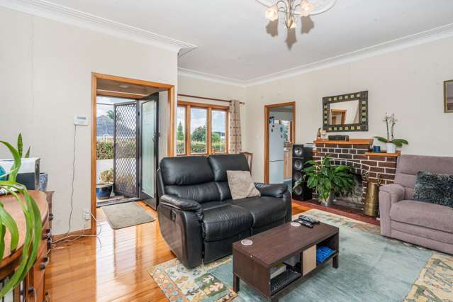 130 Titirangi Road New Lynn_4