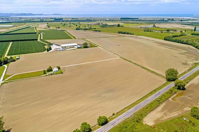 767A Wharerata Road Manutuke_1