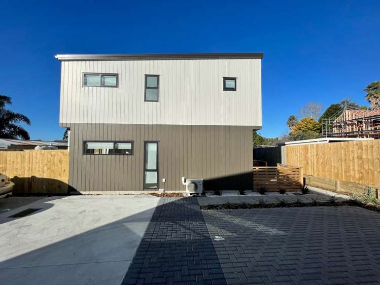 3/66 Neil Avenue Te Atatu Peninsula_13