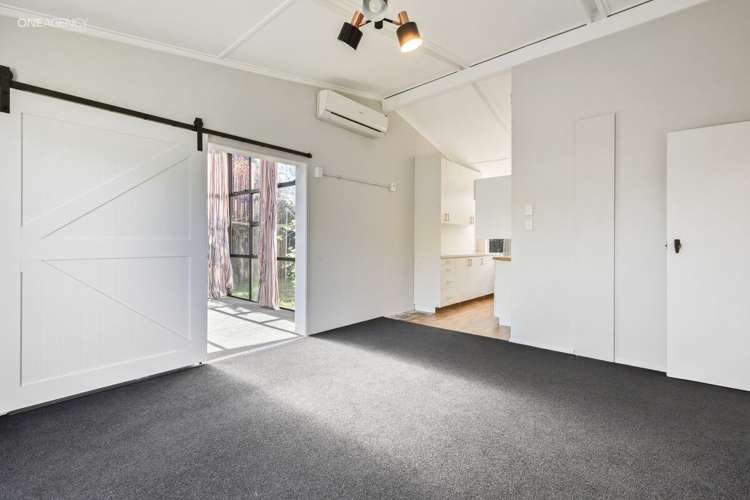 2/40a Bounty Street Bryndwr_8