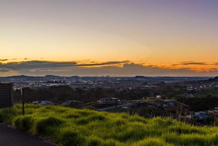 768 Redoubt Road Flat Bush_9