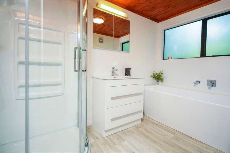 22 Valley Road Titirangi_8