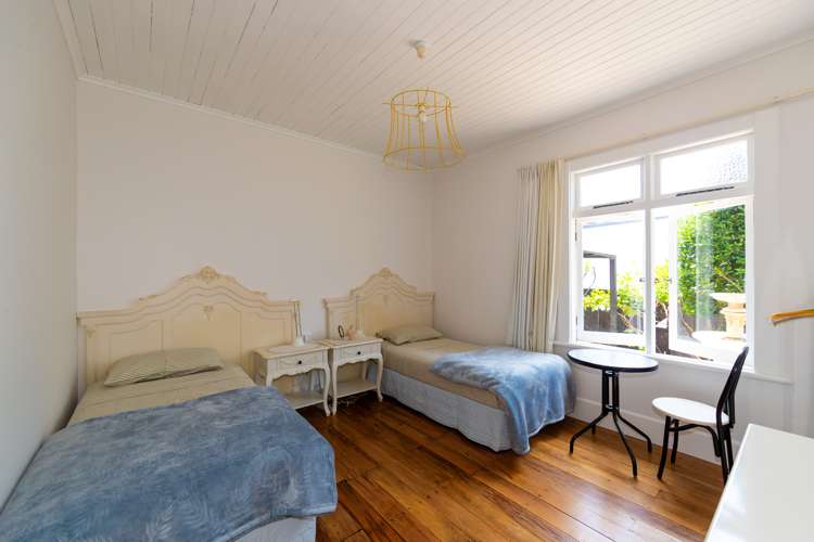 29 Latham Street Napier South_11