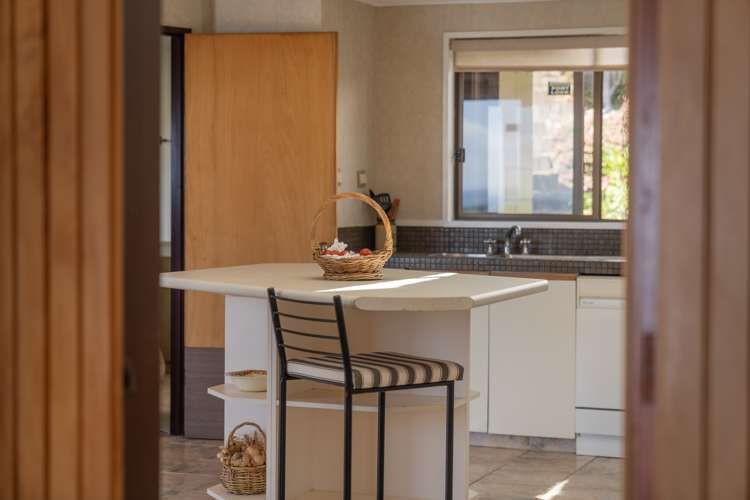 14 Pine Grove Tairua_8