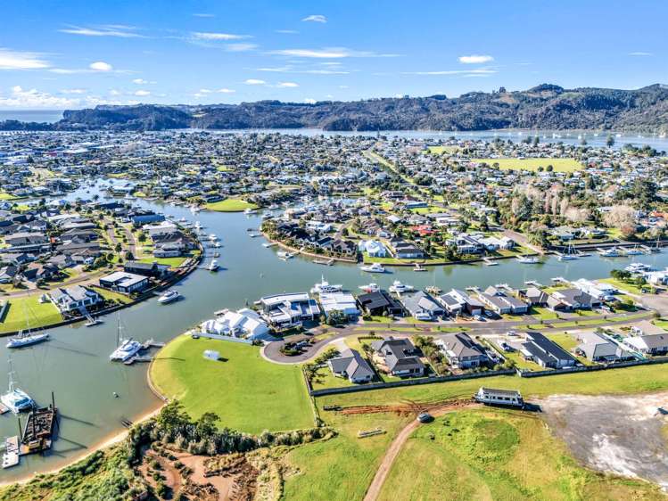 19 Lady Jocelyn Place Whitianga_26