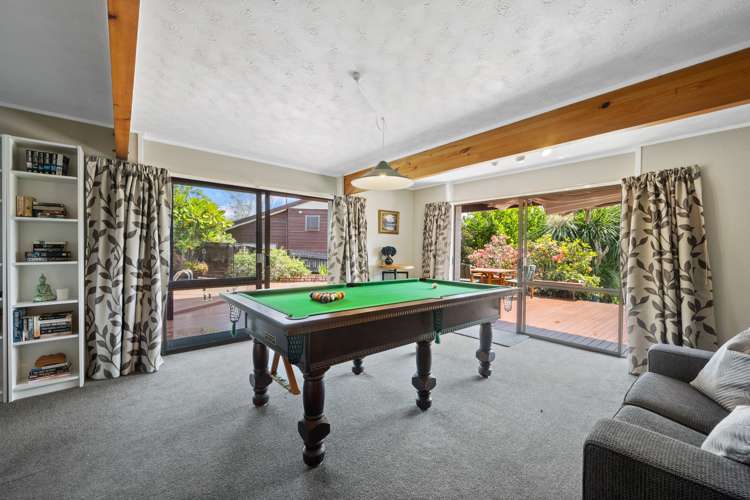 8 Estelle Place Farm Cove_15