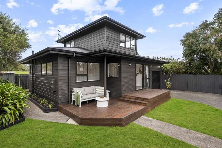 2/6 Newcastle Terrace Mount Albert_10