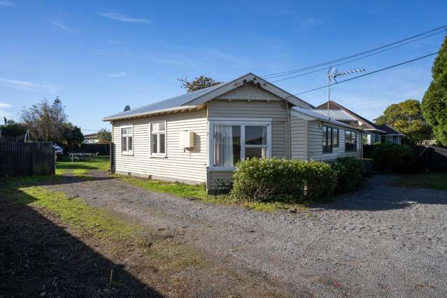 Smart Investment, Dual Dwelling Opportunity