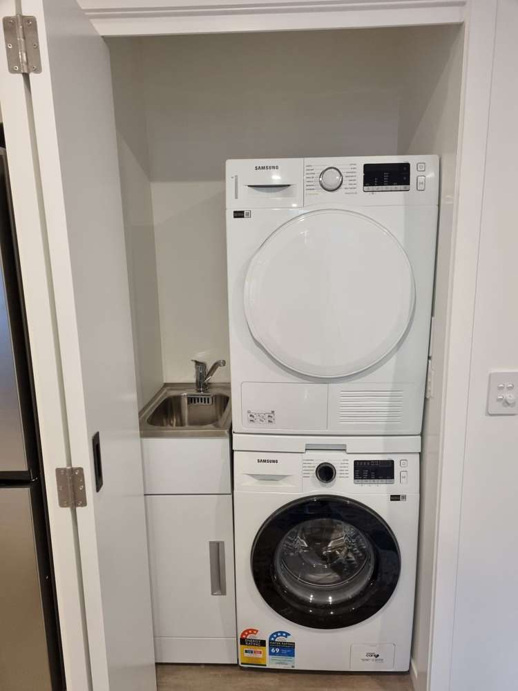  3/10 Palm Grove Berhampore_4