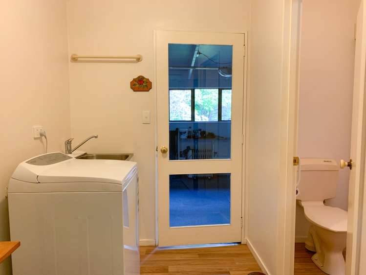 2d Feary Crescent Takaka_10