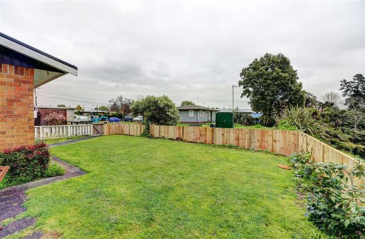 89a Bruce Avenue Glenview_8