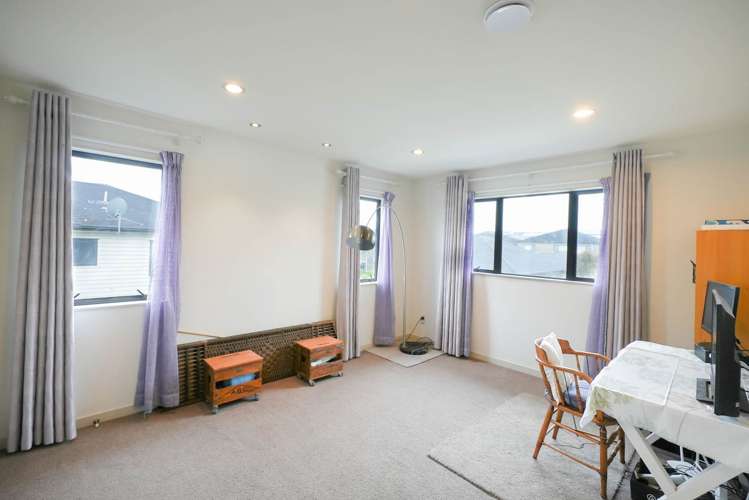 12 Springside Drive Flat Bush_12