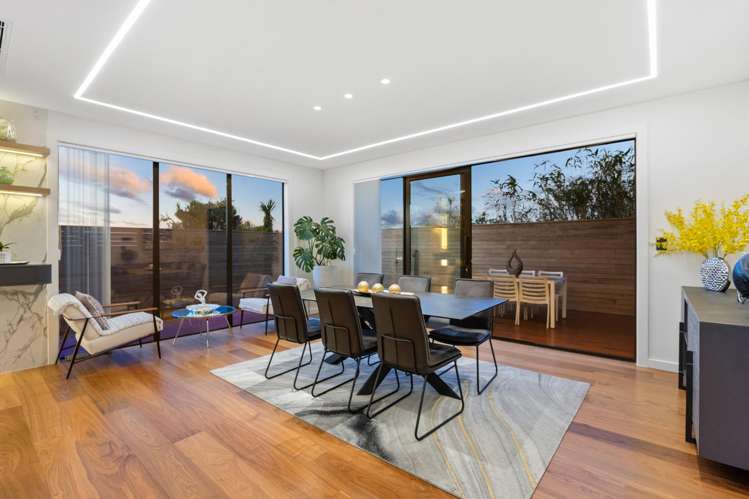 4 Taku Close Long Bay_7