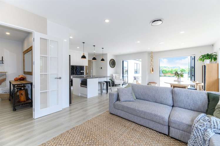 14 Walter Ruddock Avenue Kumeu_5