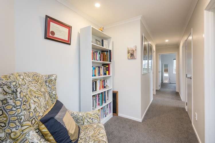 15 Wescombe Grove Feilding_23