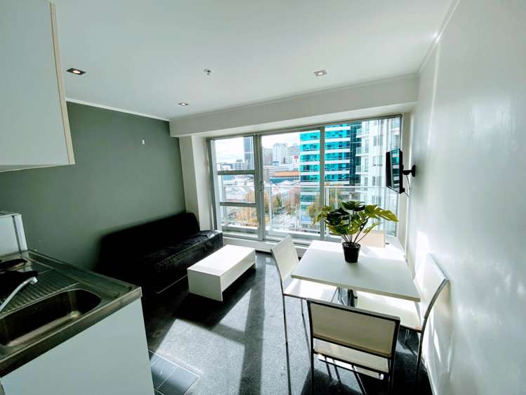 805/430 Queen Street Auckland Central_2