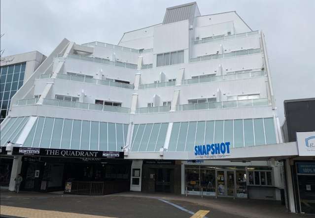 Central & Convenient – Apartment Living in the City Hub