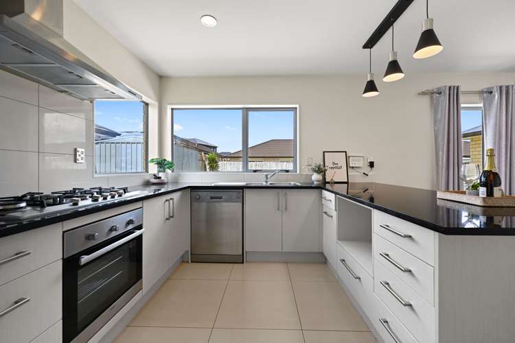 22 Hector Drive Rototuna North_5