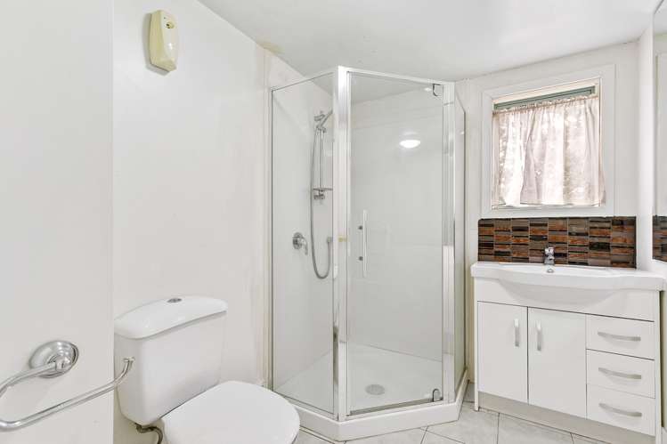 6/3b Harrison Road Mount Wellington_4