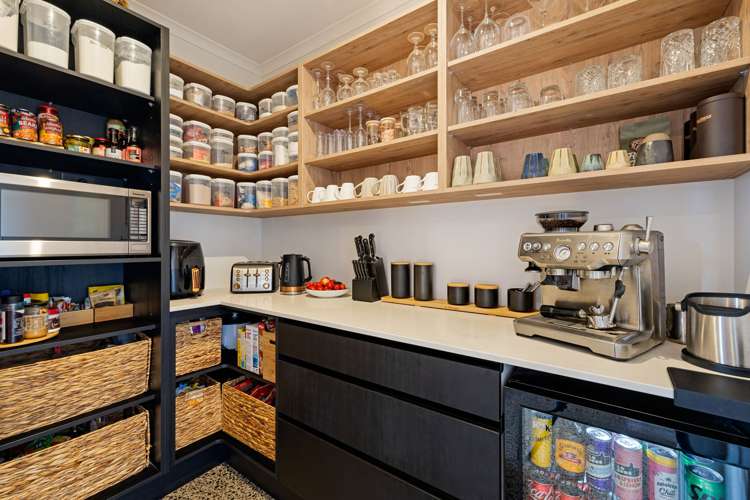 14 Artistic Avenue Leamington_7