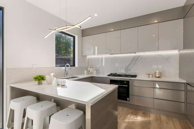 2/32 Caversham Drive Torbay_2