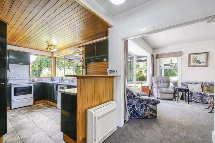 1649 Cust Road Cust_10