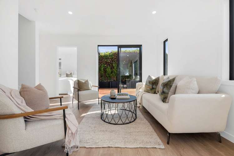 1/97 Cook Street Howick_15